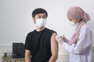 Manfaat Vaksin Influenza Perlindungan Optimal untuk Kesehatan Anda dan Keluarga